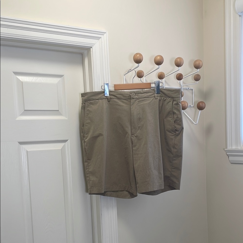 Vineyard Vines Performance Classic Breaker Shorts - Brown - 38